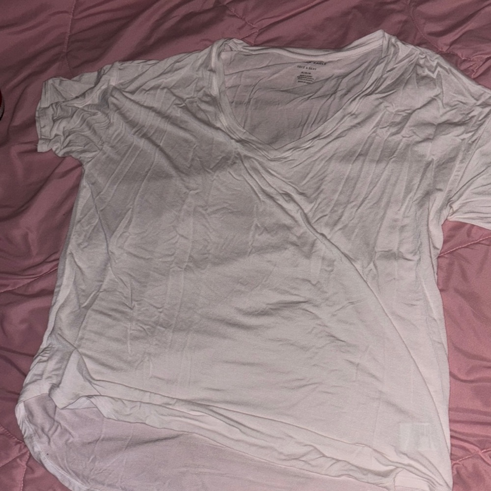 American Eagle Outfitters White Short Sleeve Tee
